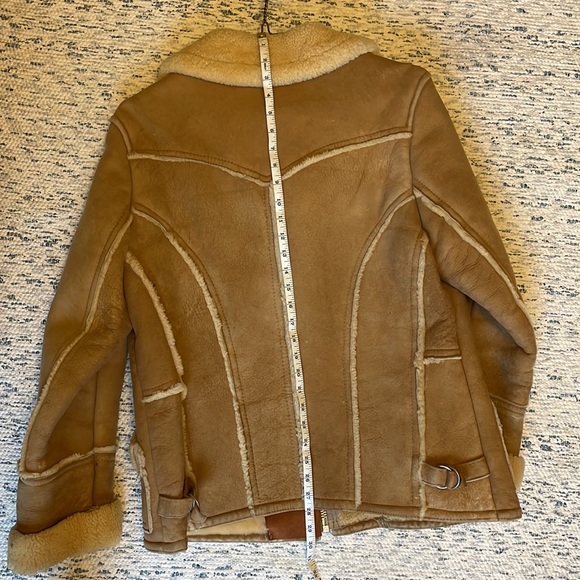 Vintage Sheepskin jacket - Picture 10 of 12